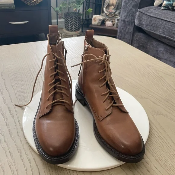 Ladies Sam Edelman Tan Leather Lace-Up Ankle Boots - Picture 2 of 4